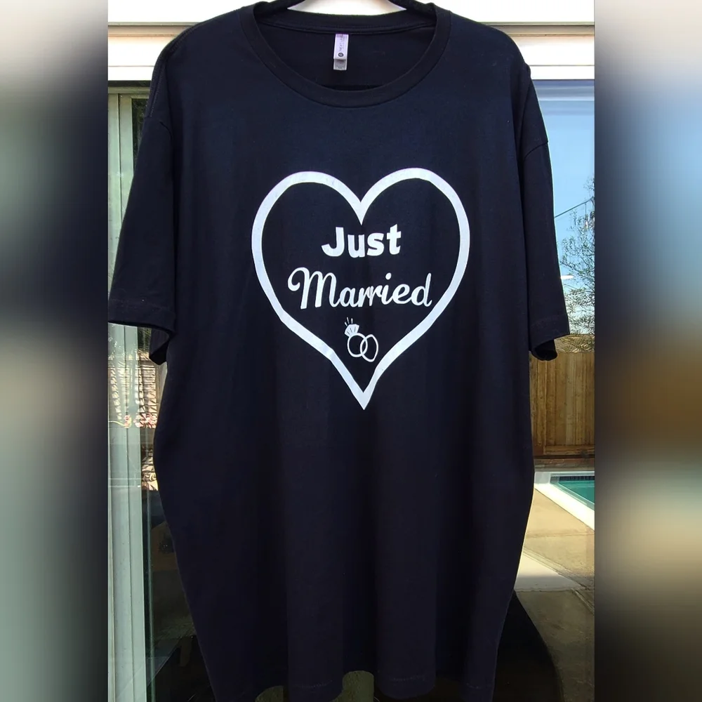Matching “Just Married” Hubby & Wifey Black Shirts Bundle - Set of 2 XXL 18/20 - Picture 11 of 16